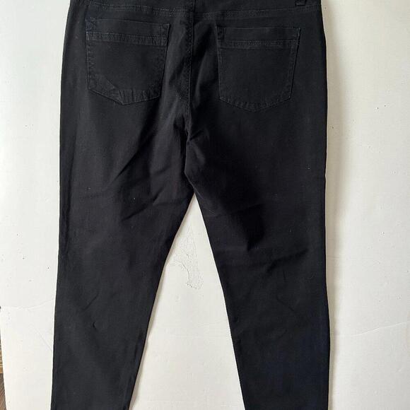 LADIES "DIRECTIONS" BLACK ANKLE PANTS  COTTON/POLYESTER Sz.16 - Picture 1 of 6